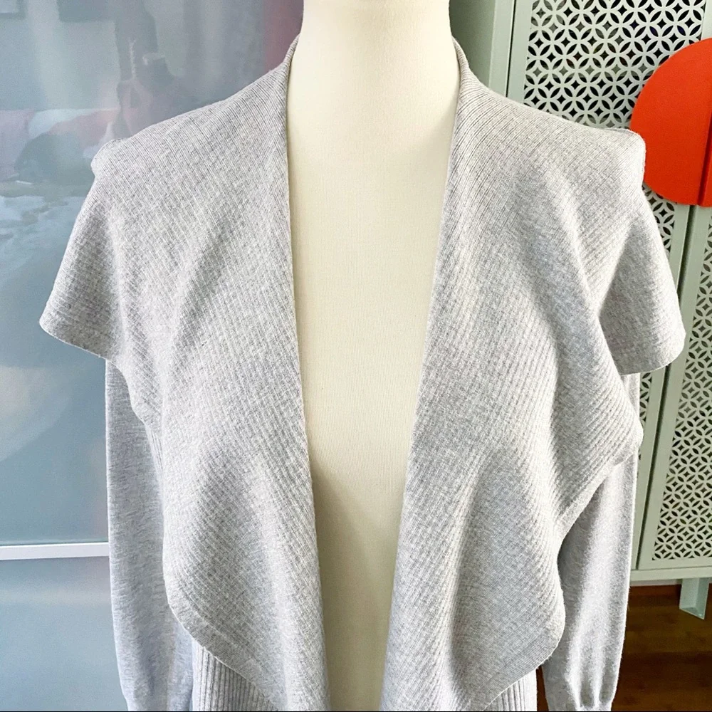 Theory Winxie Ribbed Knit Cardigan in Grey - Picture 3 of 9